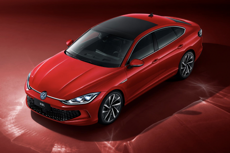 理发师晓华发视频“维权”